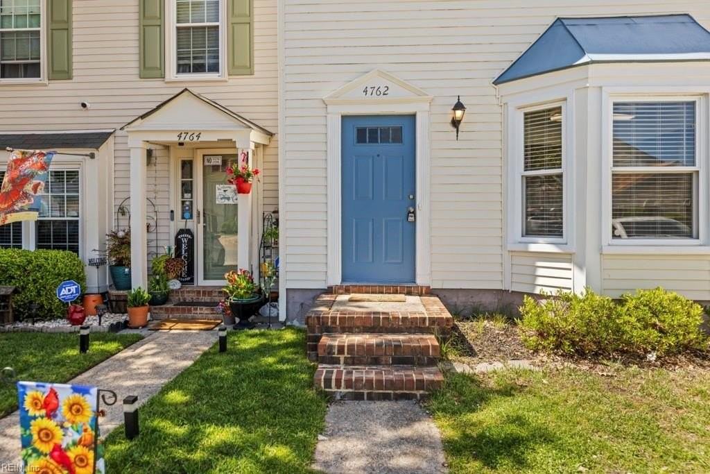 4762 Woods Edge Road - Photo 3 of 27