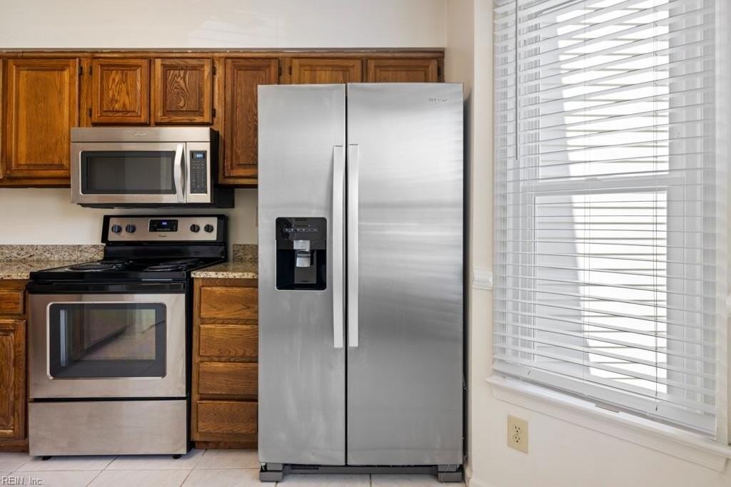 4762 Woods Edge Road - Photo 7 of 27