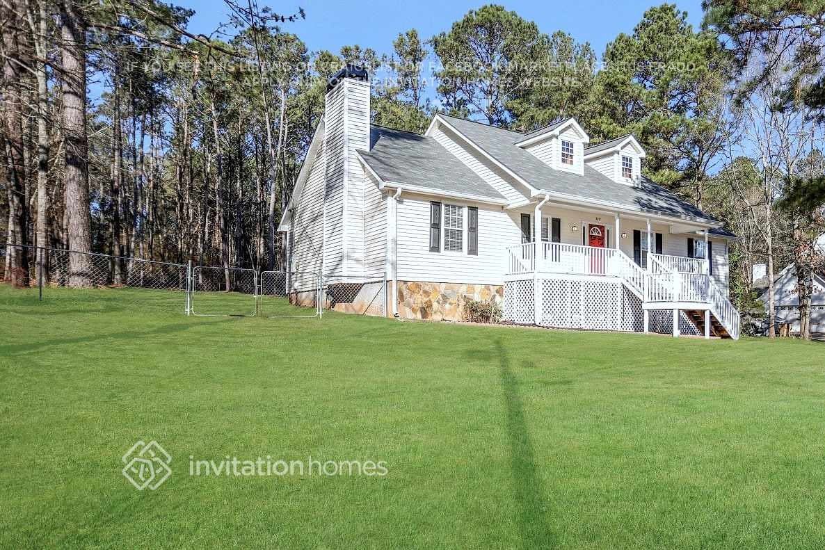 729 Country Lake Ct - Photo 2 of 19