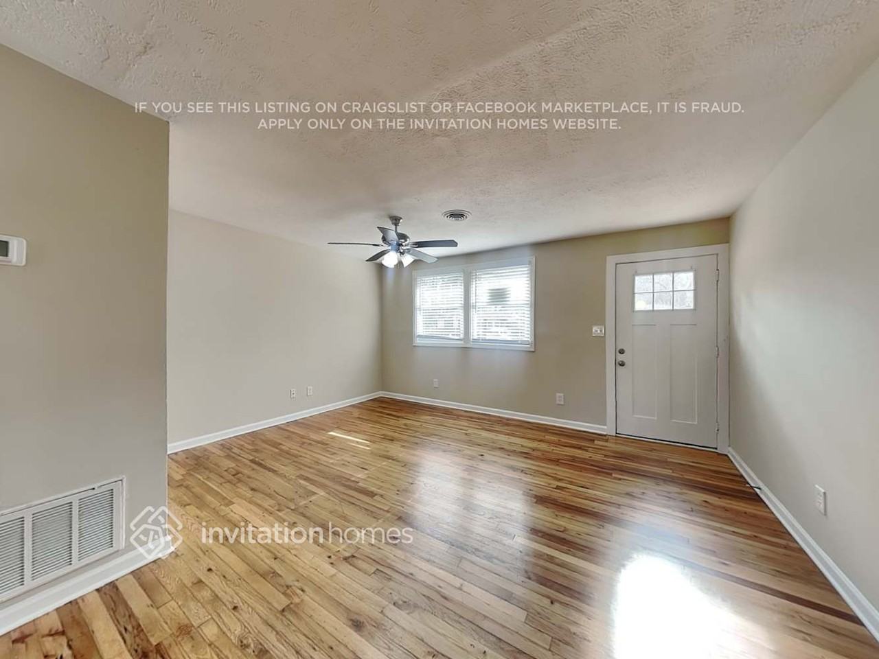 392 Belgarde Pl Se - Photo 3 of 16