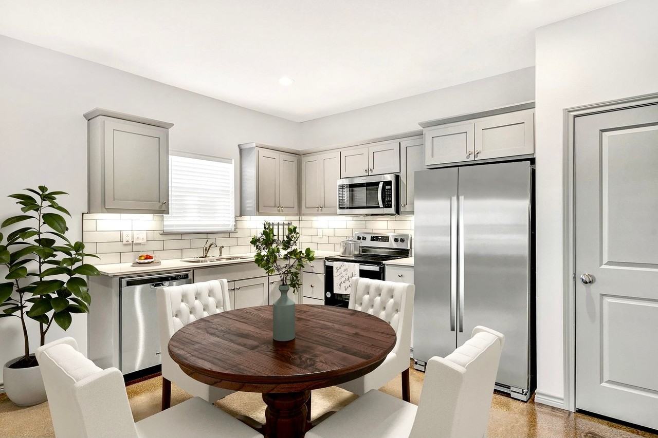 625 Papillon Rd - Photo 4 of 20