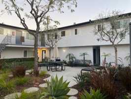 featured image of 2810 2810 -2820 Huntington St & 312 - 324 Clay Avenue