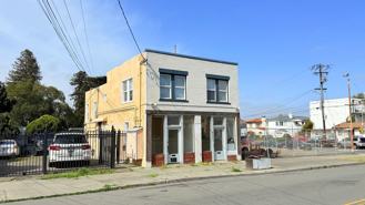 6207-6215 Macarthur Blvd - Photo 1 of 1
