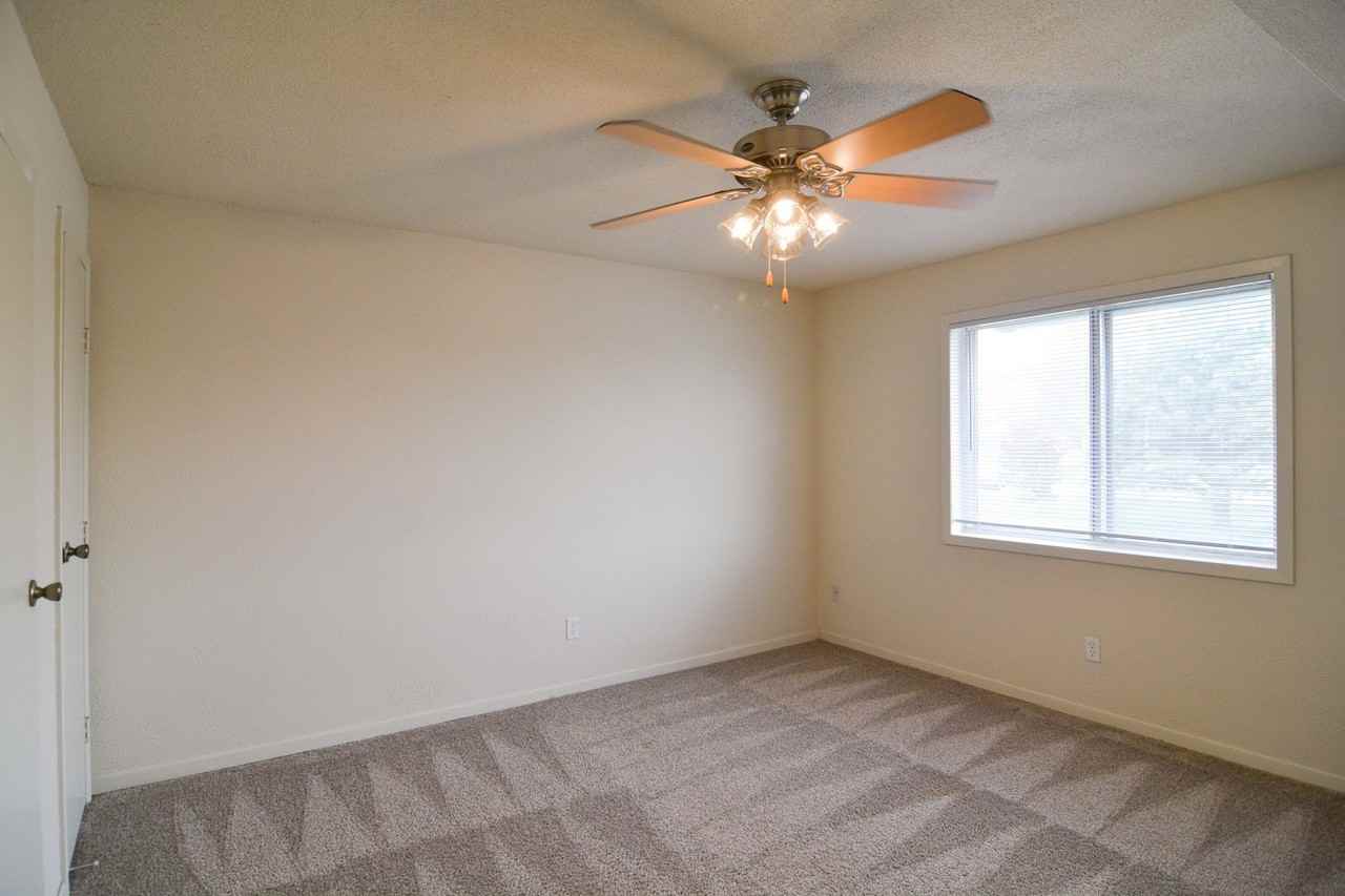 Woodridge Apartments - Photo 7 of 10