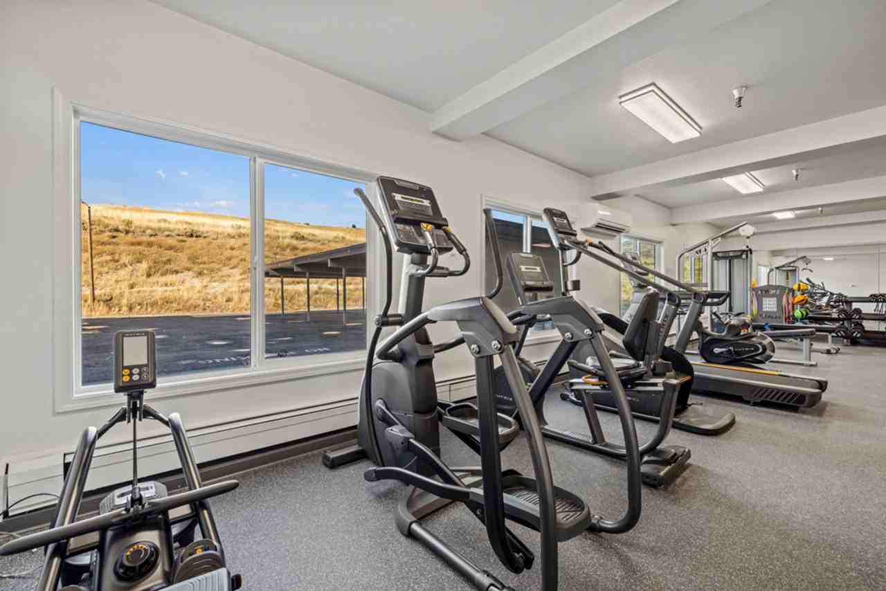 151 N Williams Ave #312 - Photo 2 of 22