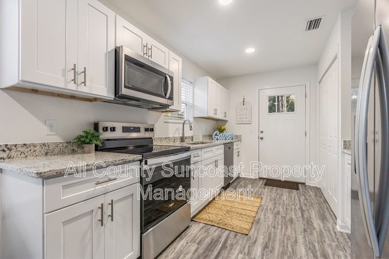 530 Mississippi St #D - Photo 4 of 12