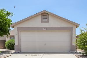 featured image of 11815 W Columbine Dr