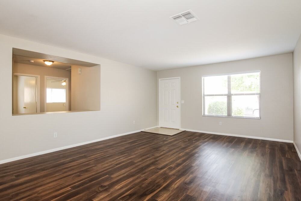 11815 W Columbine Dr - Photo 2 of 15