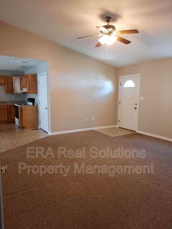 1040 N West St - Photo 2 of 10