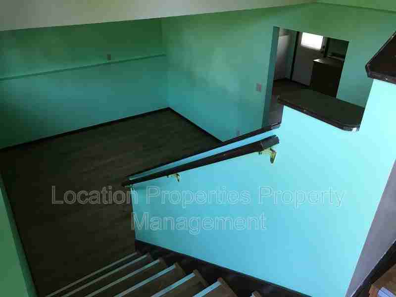 1304 Randall Rd - Photo 3 of 11