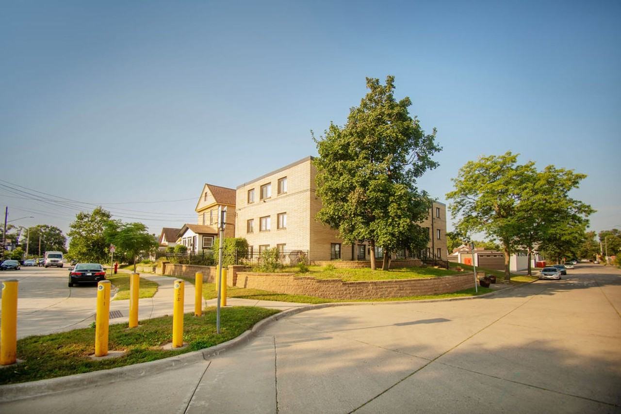 KAH Properties - 350 Building - Photo 6 of 14