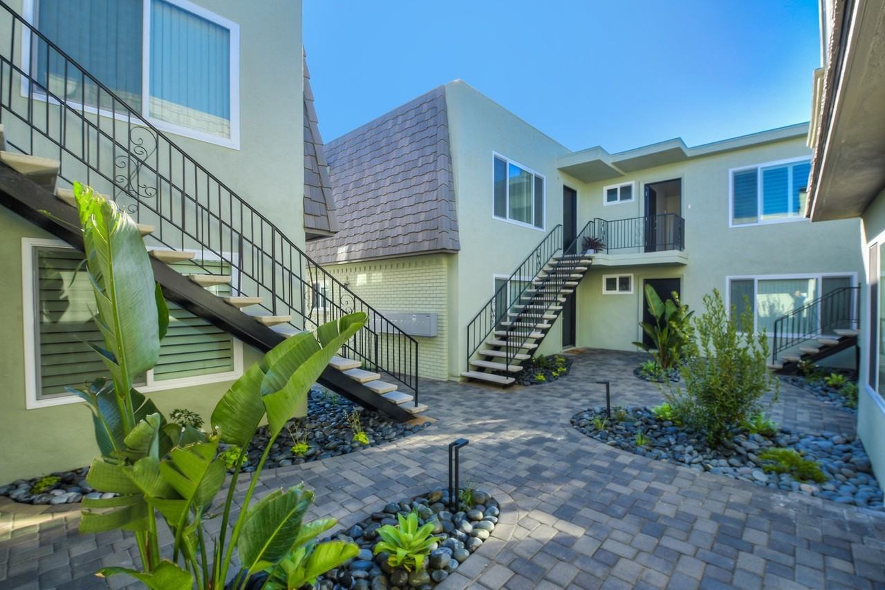 Live Near Ocean Beach! - Photo 2 of 14