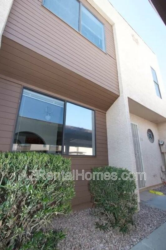 1322 S Judd St - Photo 2 of 17