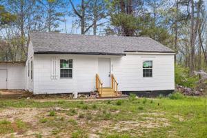 featured image of 2956 La Salle St