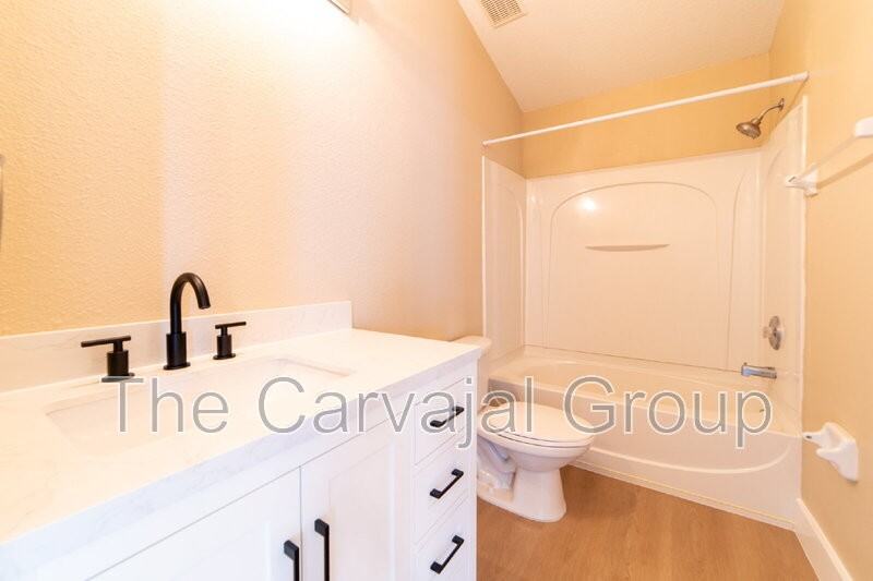 6646 S Goldenrod Rd #A - Photo 6 of 49