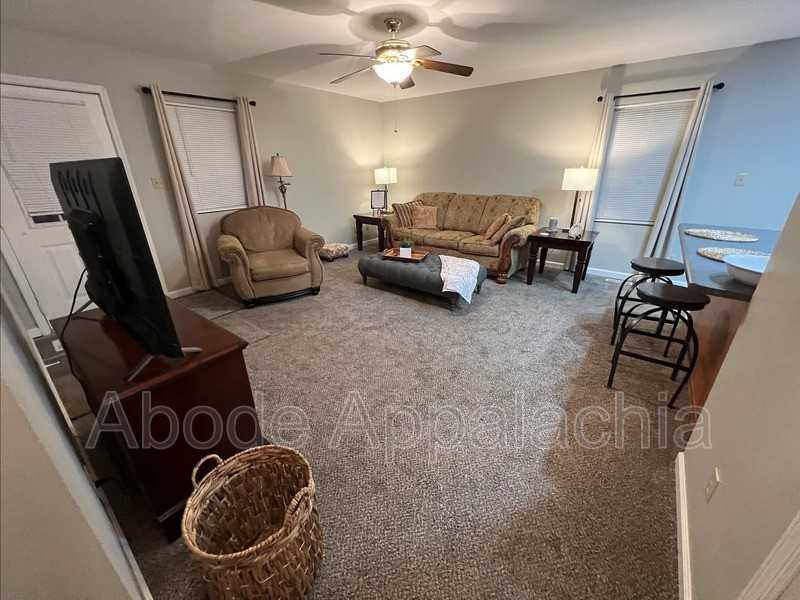 124 Melvina Dr #2 - Photo 2 of 13