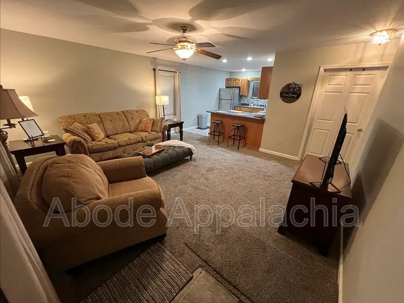 124 Melvina Dr #2 - Photo 4 of 13