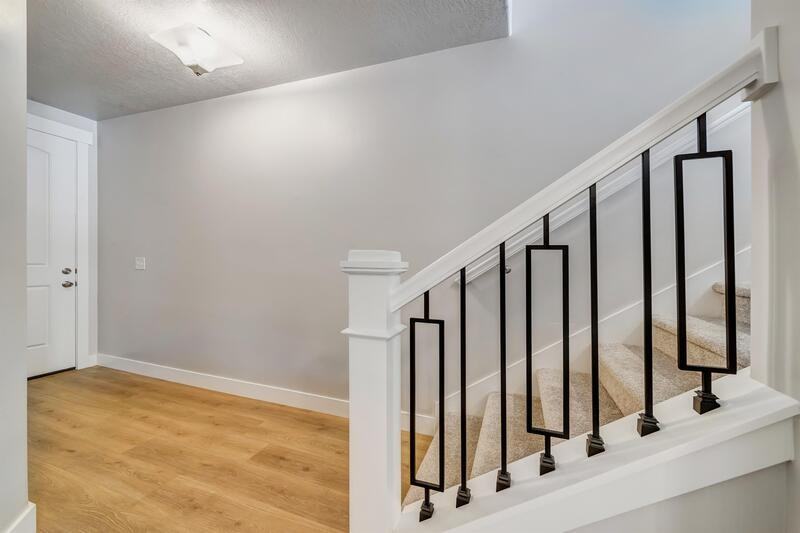 4165 Wn - Photo 2 of 20