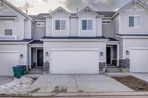 featured image of 803 N Hilltop Dr