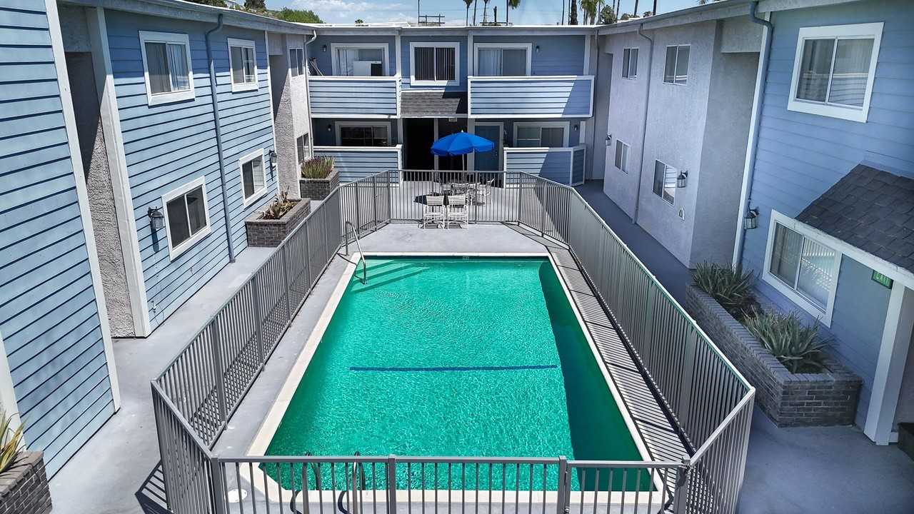 Sherman Way Apartments - Photo 4 of 7