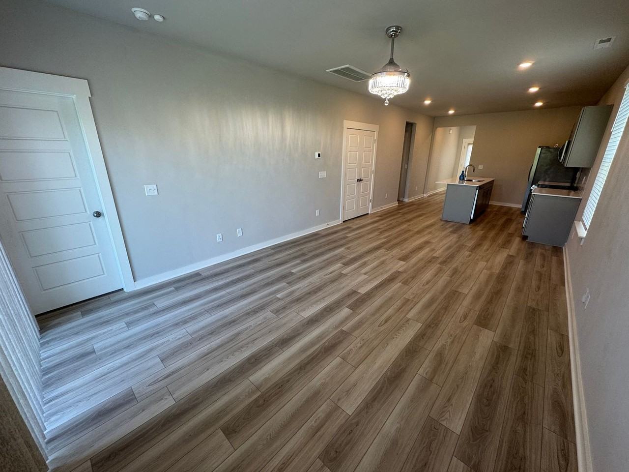 767 Mickelson Way - Photo 3 of 28