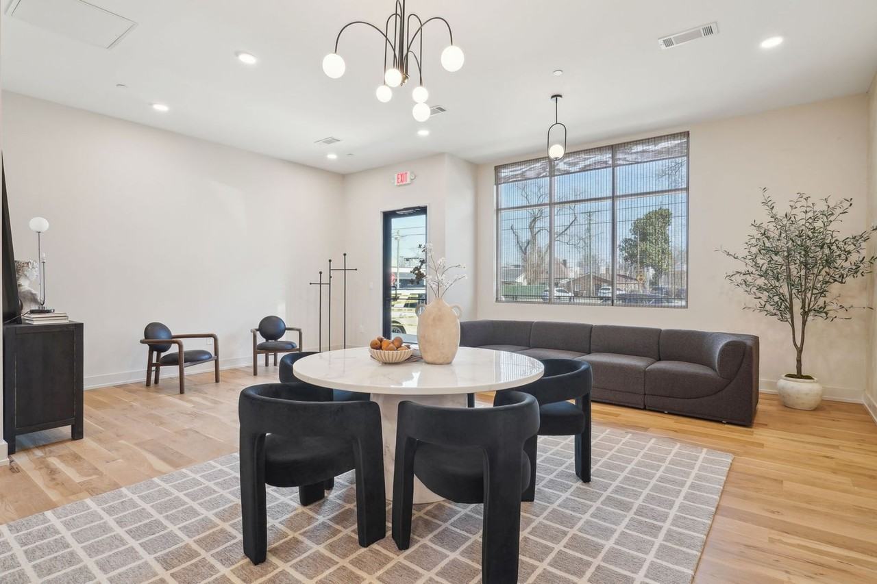 3rd & Mildred - Photo 2 of 50