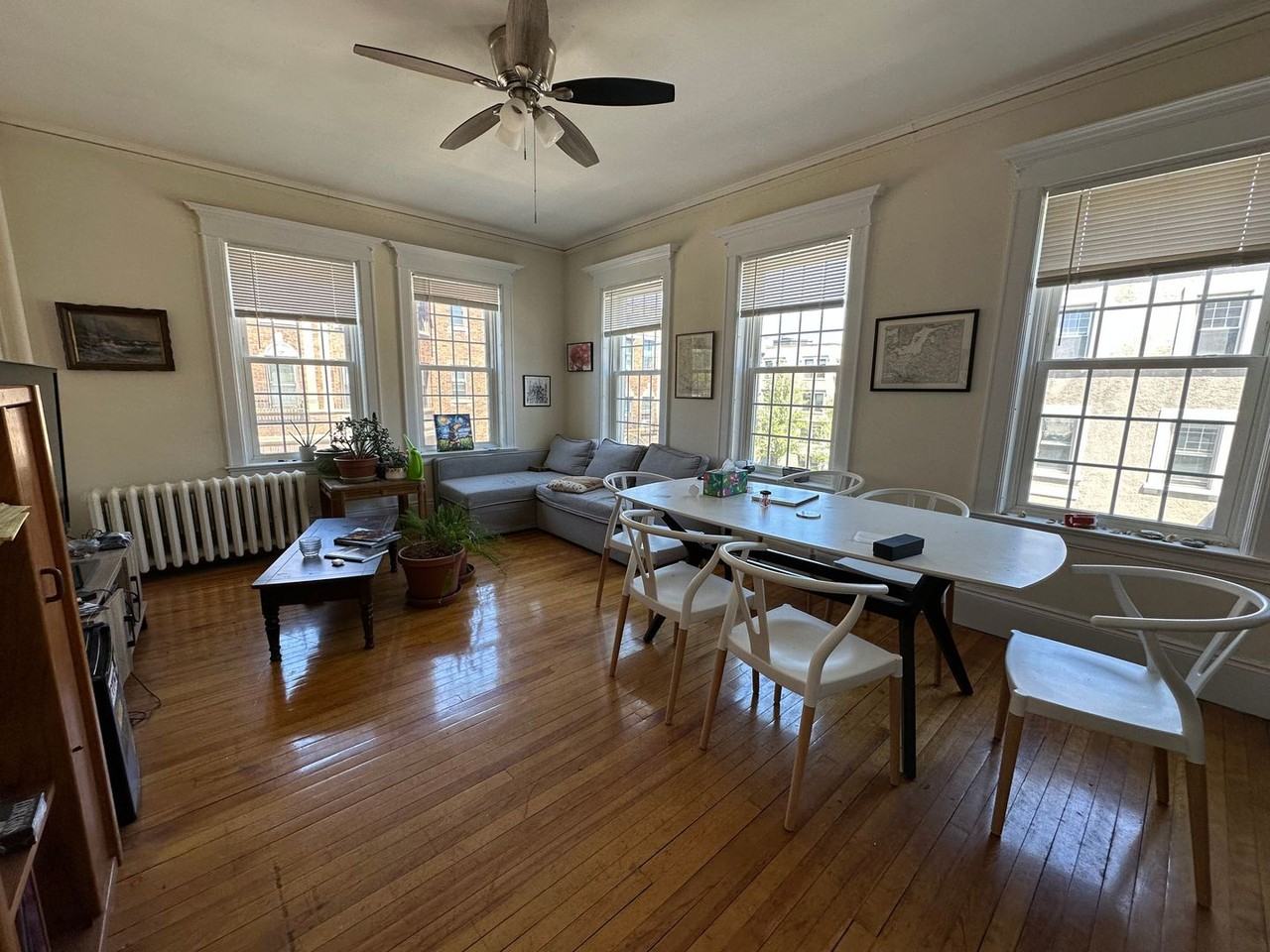 1277 Commonwealth Ave - Photo 4 of 18