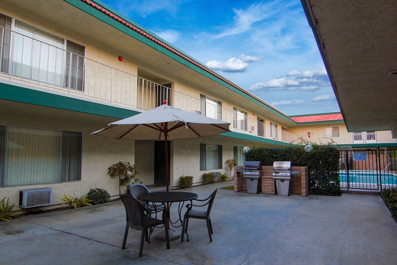 Cedar Villa Apartments (CV #705) - Photo 3 of 3