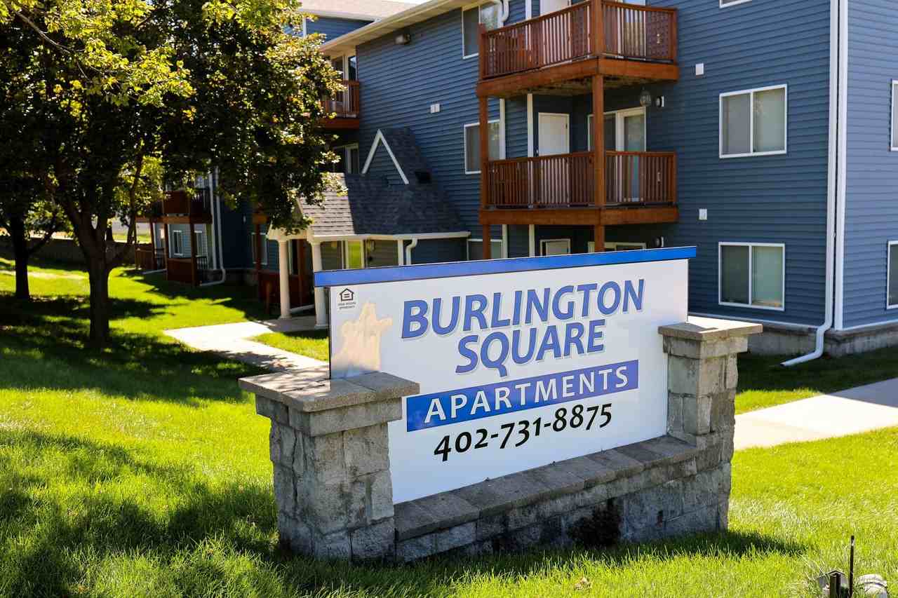 Burlington Square - Photo 2 of 12