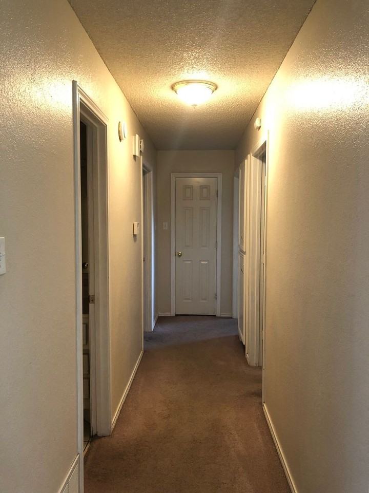 2737 79th St - Photo 6 of 15