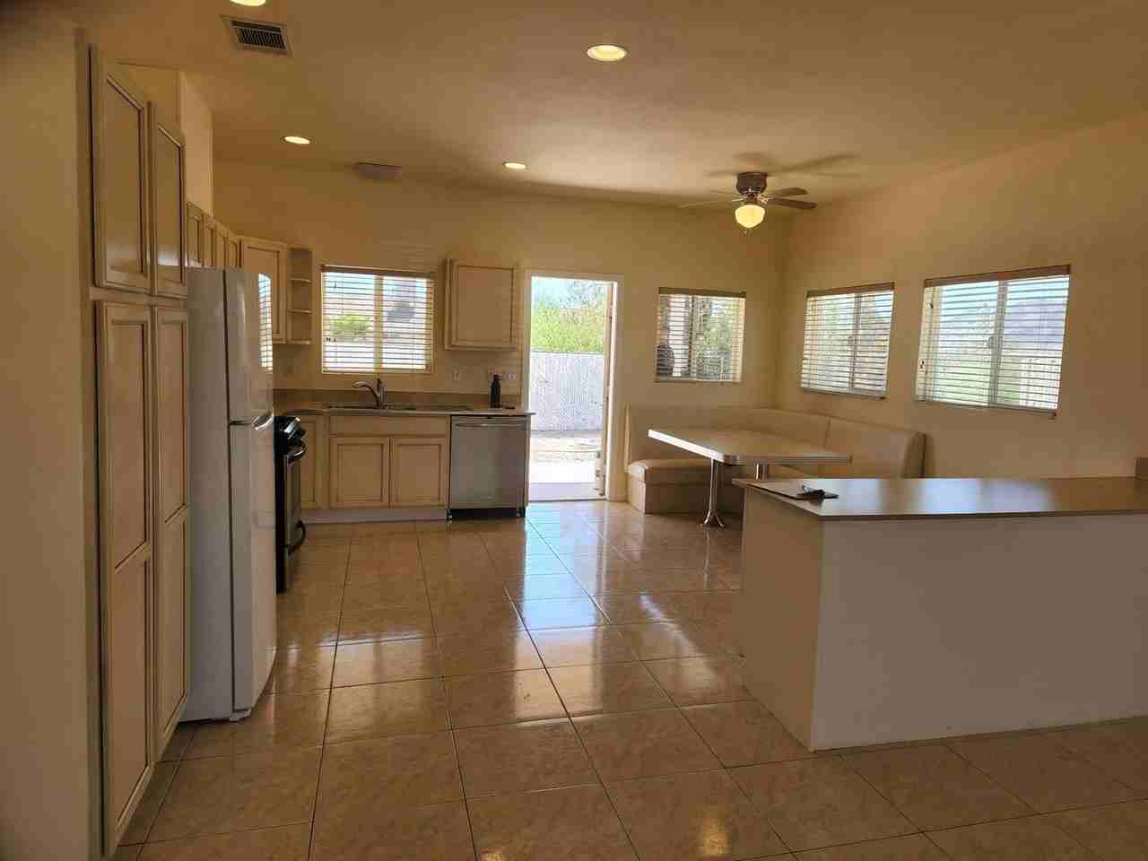 6349 Cahuilla Ave - Photo 4 of 19