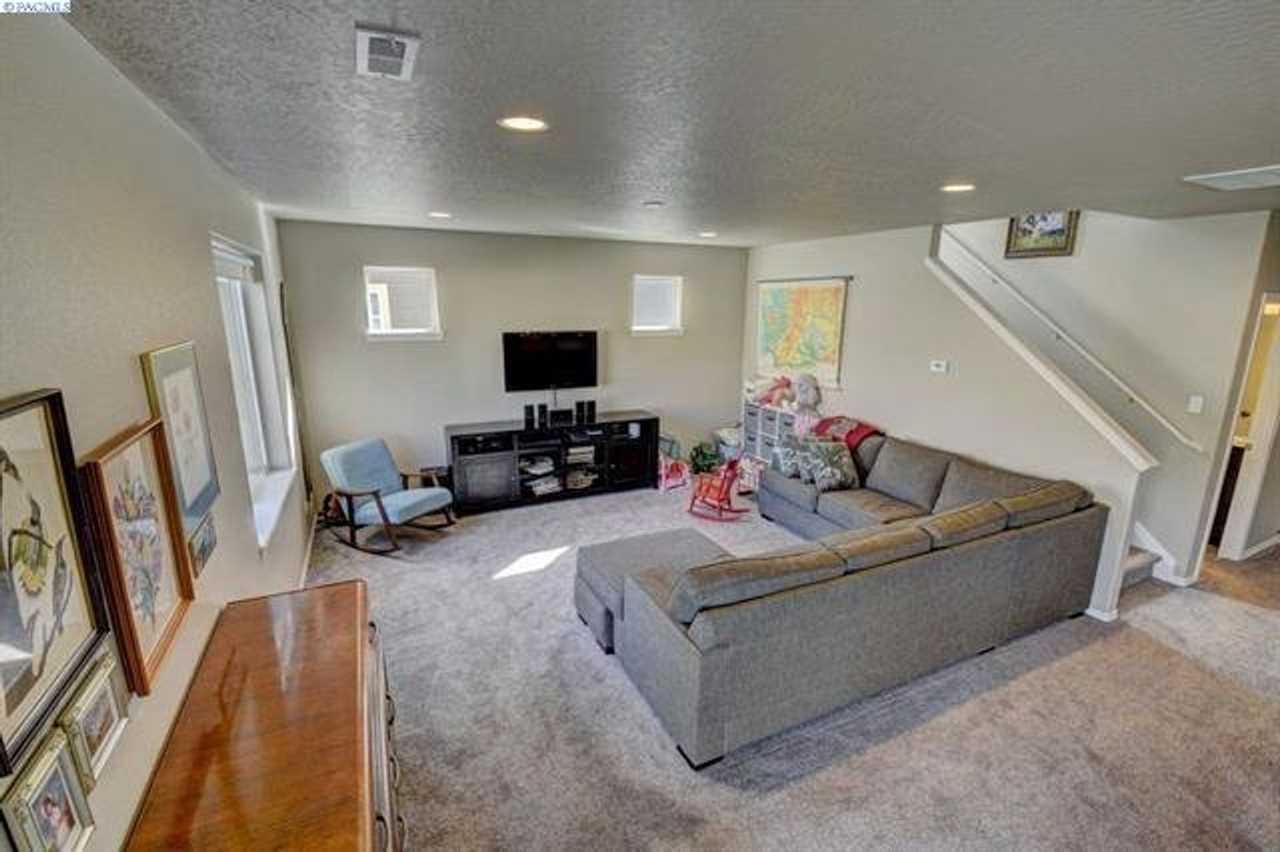 1710 Sw Panorama Dr - Photo 3 of 25