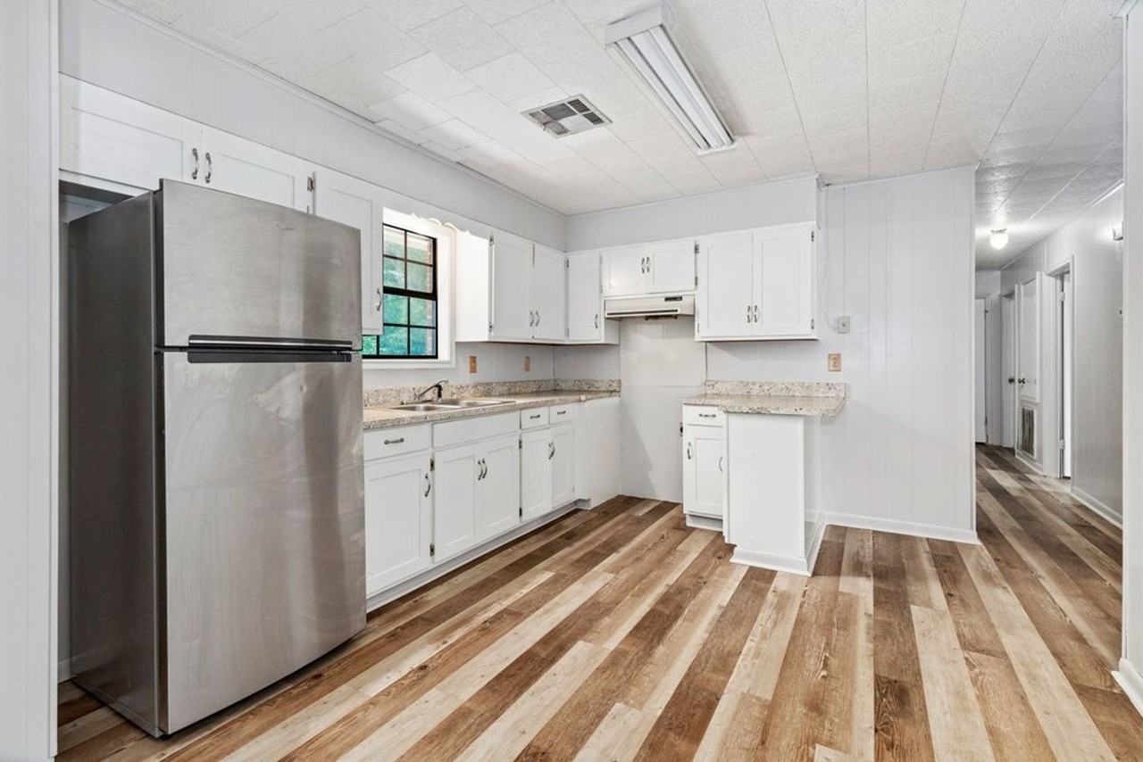 1613 Scott Blvd - Photo 2 of 10