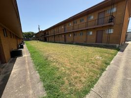 featured image of 808 Safady St
