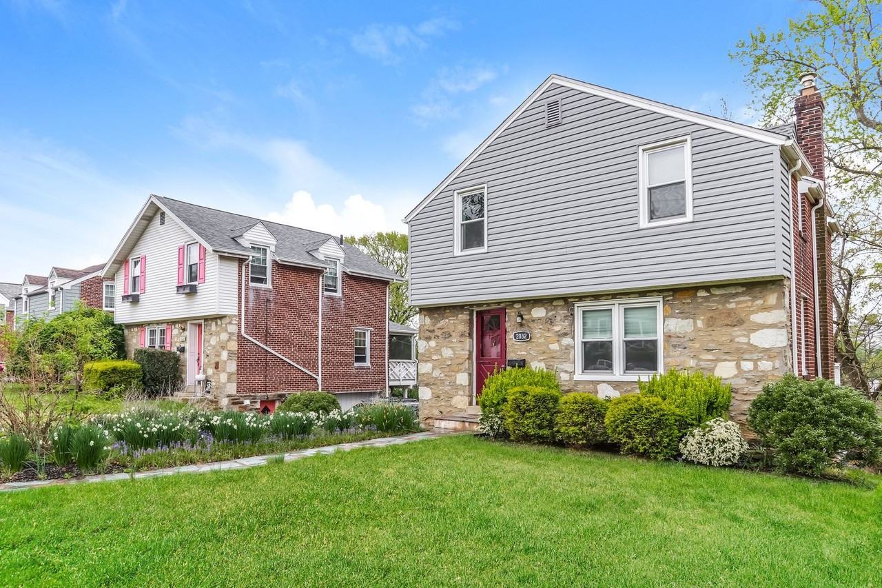 2032 Jenkintown Rd - Photo 2 of 23