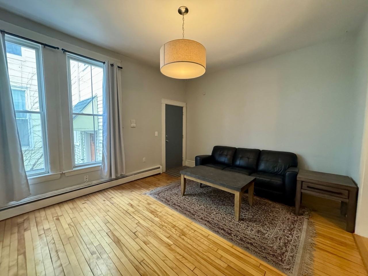 168 Neal St - Photo 3 of 15