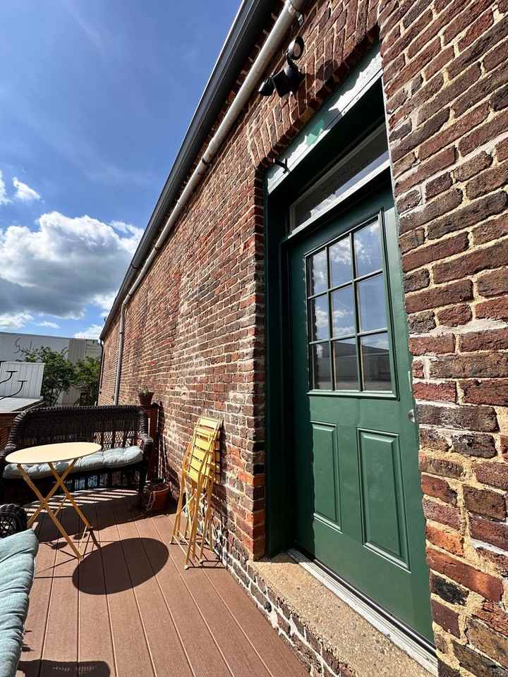 22 Congress St N #B - Photo 2 of 23