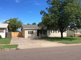 4428 32nd St - Photo 1 of 1