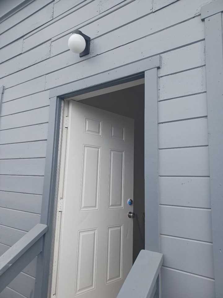 2315 Willow Pass Rd - Photo 2 of 11