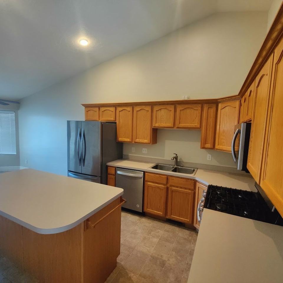 4659 W Harvey Blvd - Photo 3 of 14