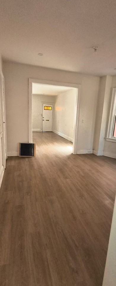 146 Hoffman Ave - Photo 3 of 9