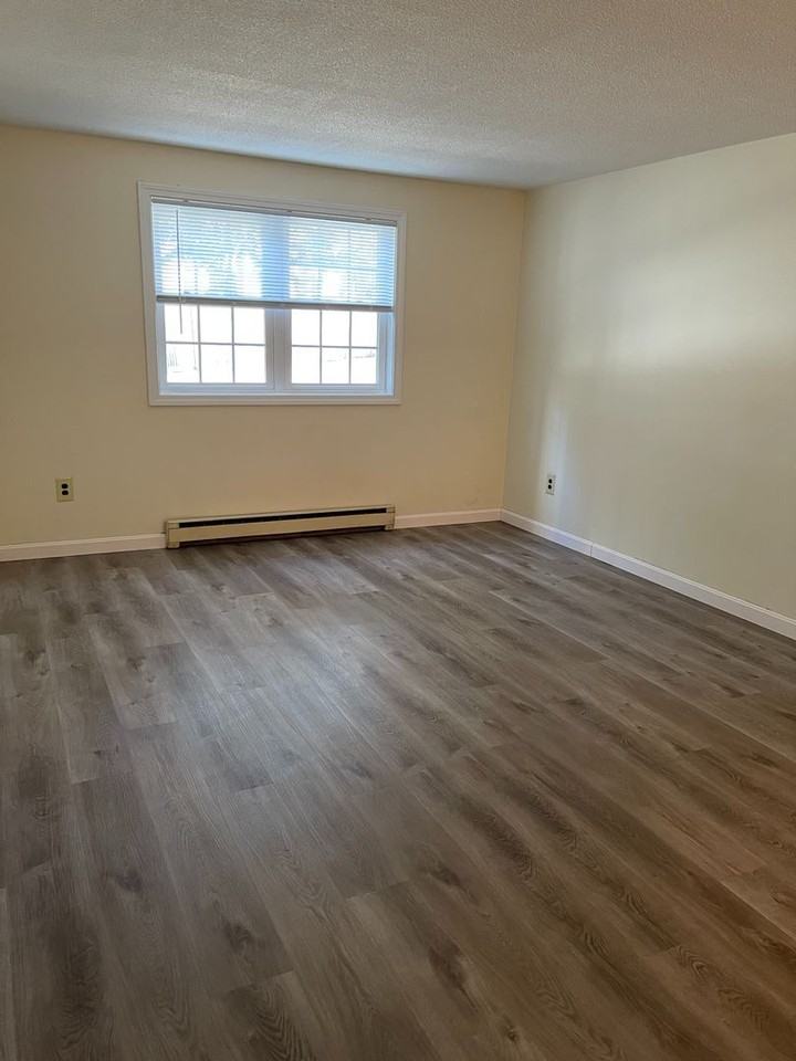 1-17 Old Colony Lane - Photo 3 of 40