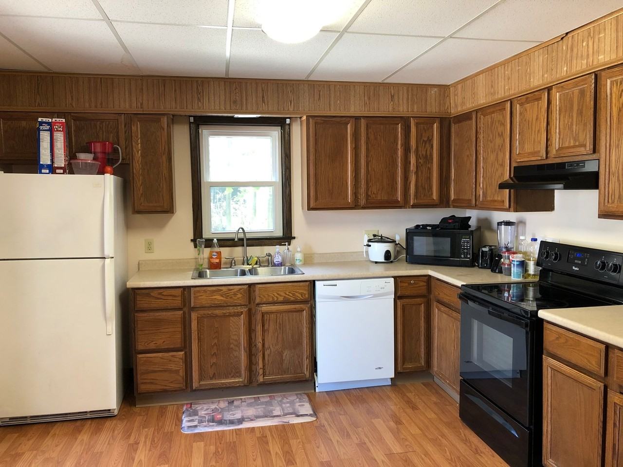 2967 Peach St. (Residential) - Photo 5 of 21