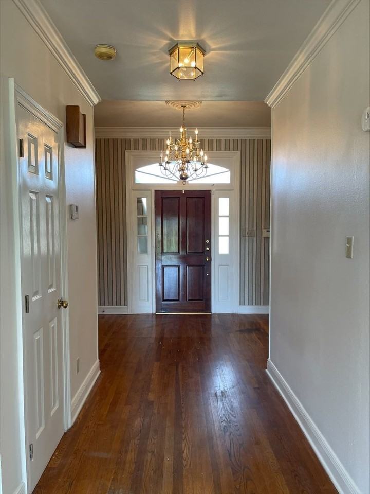 4016 Lennox Blvd - Photo 2 of 15