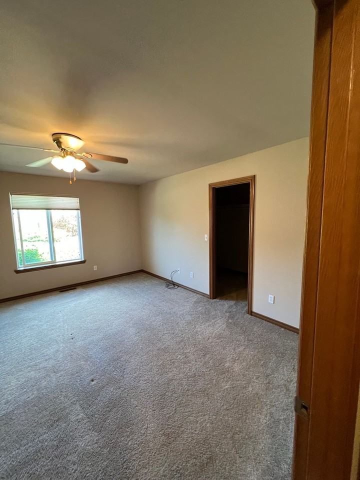 105 W Annie Pl - Photo 6 of 22