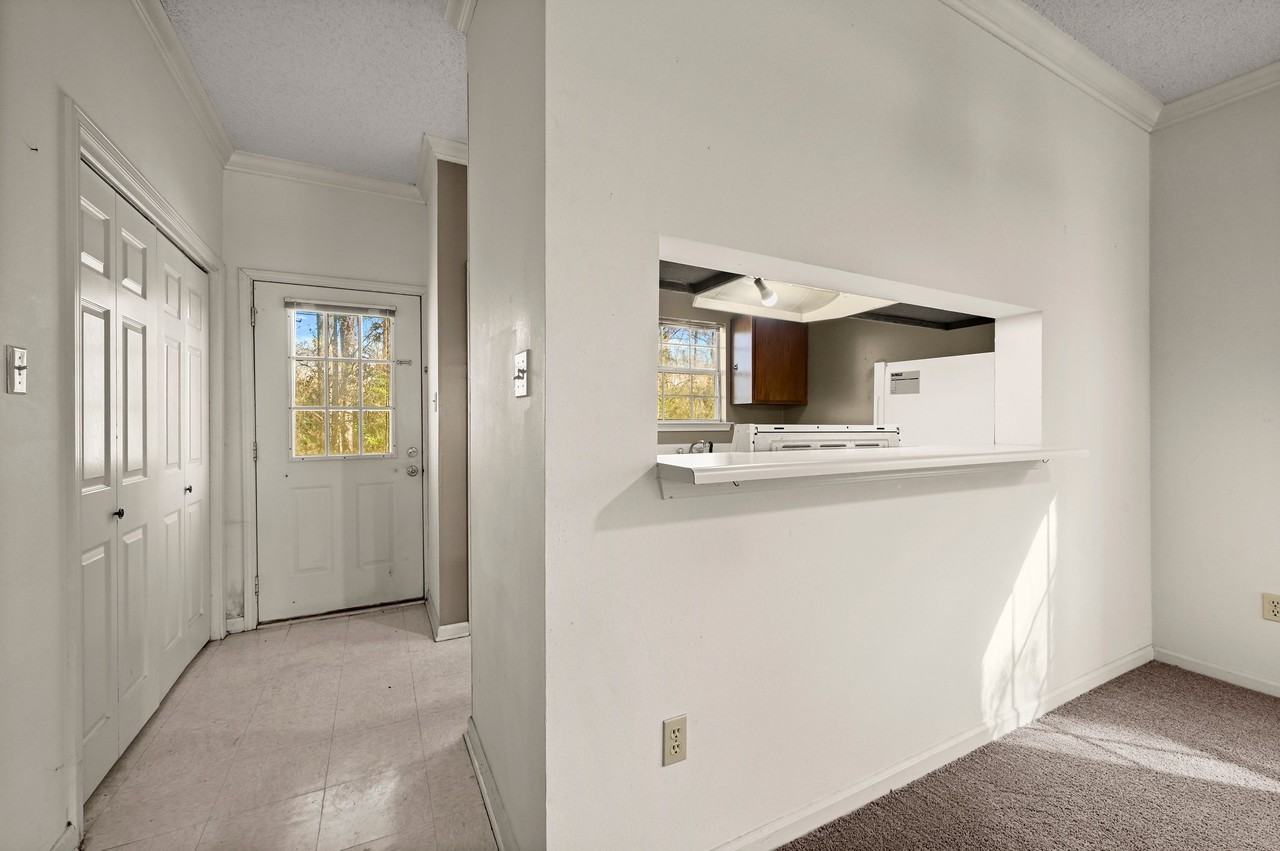 Rosedown Court - Chad Graves - Photo 6 of 16