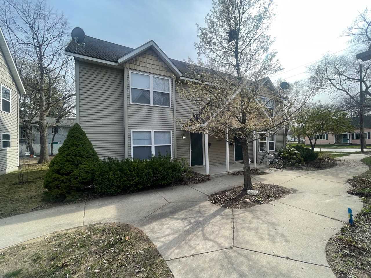 319 S. Garfield Rd. - Photo 2 of 2