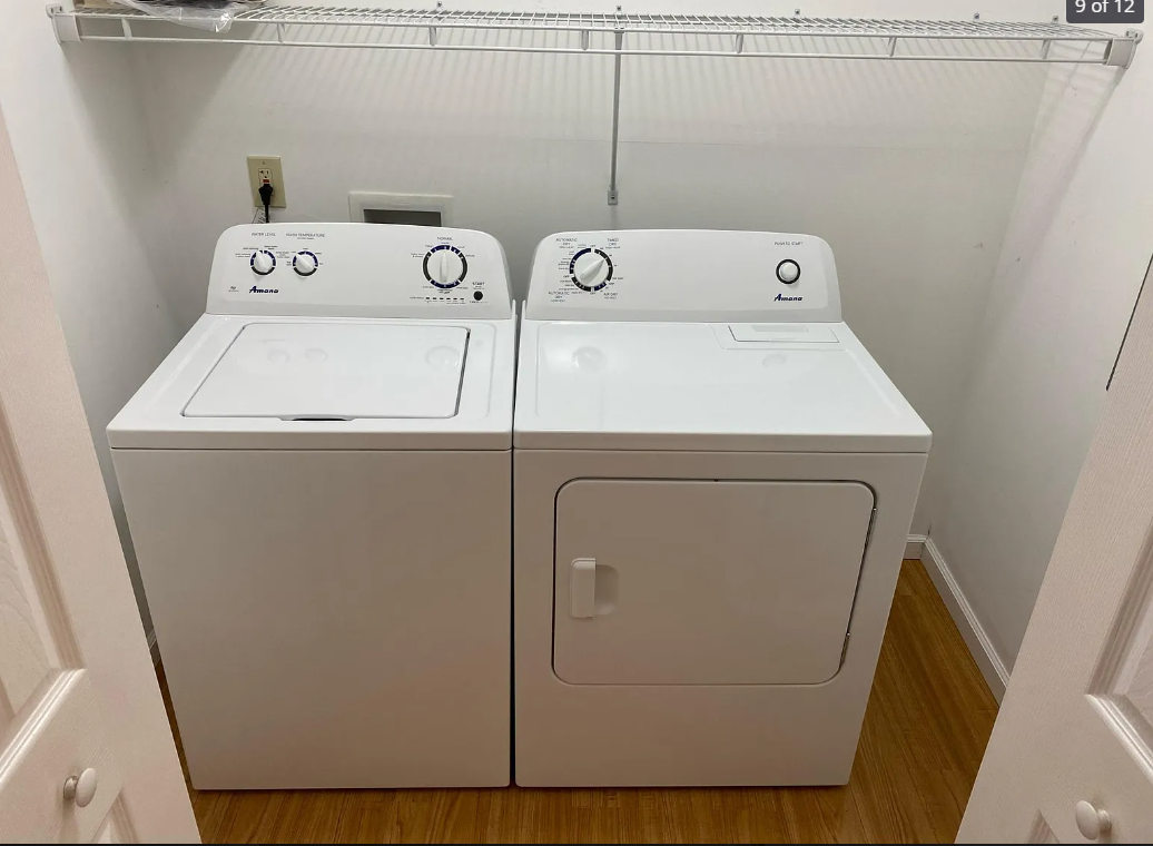 1605 N Mulberry St - Photo 2 of 5