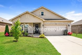 127 Rolling Green Dr - Photo 1 of 1