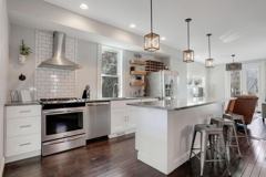 799 S Lazelle St - Photo 1 of 1